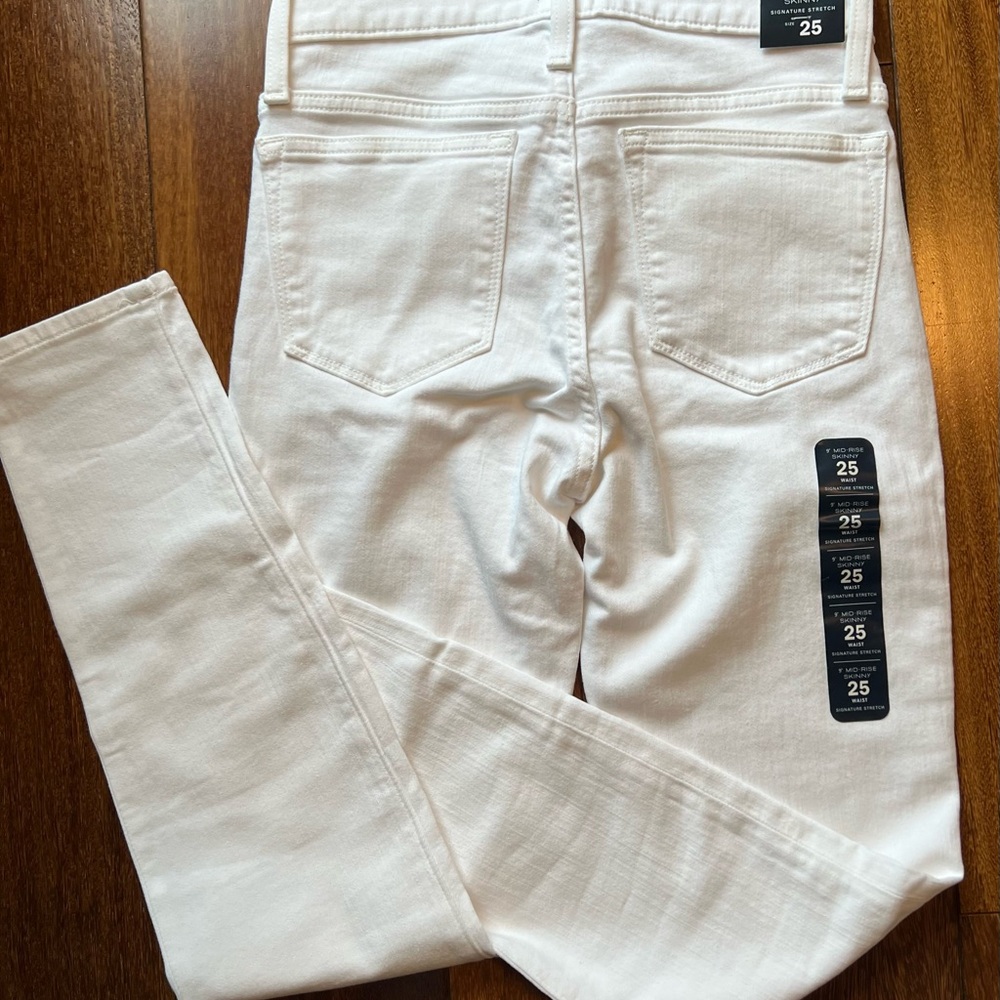 NWT J.Crew White Skinny Jeans - Picture 3 of 4